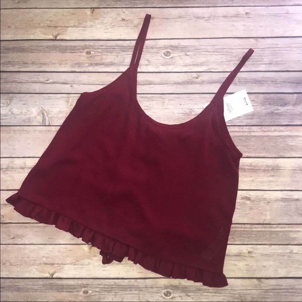 Cute burgundy top